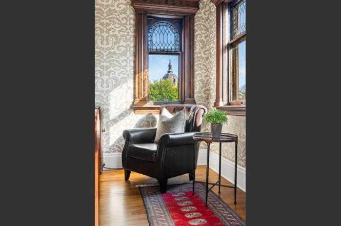 סיינט פול The New Victorian Mansion Bed & Breakfast מראה חיצוני תמונה