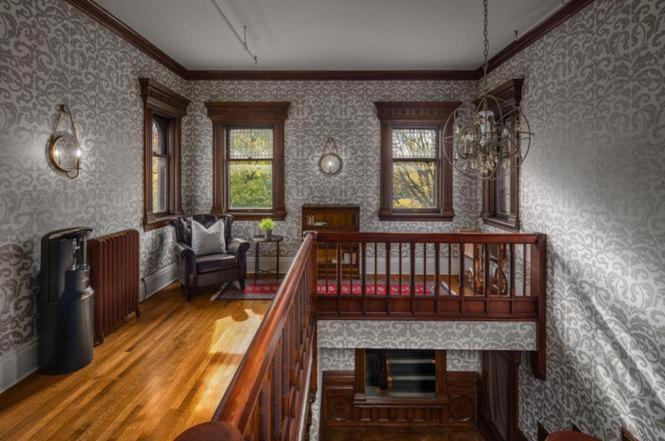 סיינט פול The New Victorian Mansion Bed & Breakfast מראה חיצוני תמונה