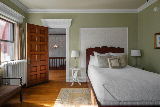 סיינט פול The New Victorian Mansion Bed & Breakfast מראה חיצוני תמונה